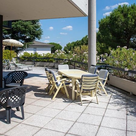 Garda Fantasy Terrazza Apartment Desenzano del Garda Exterior foto